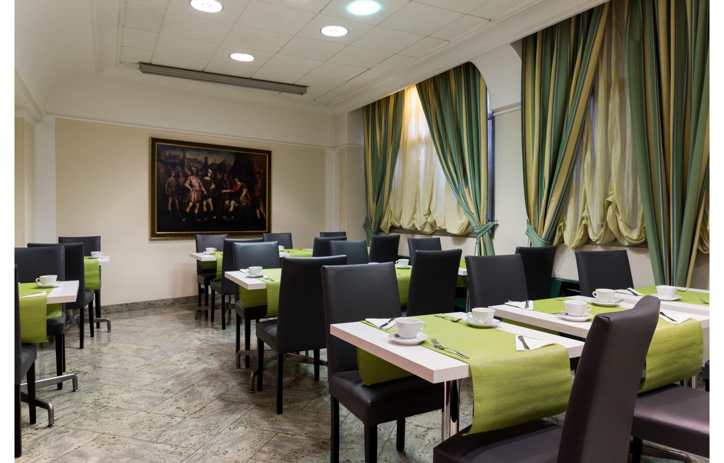 Royal Centro Congressi 4* Turín