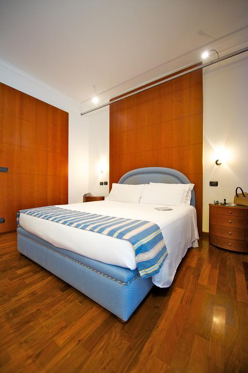 Royal Centro Congressi Hotel