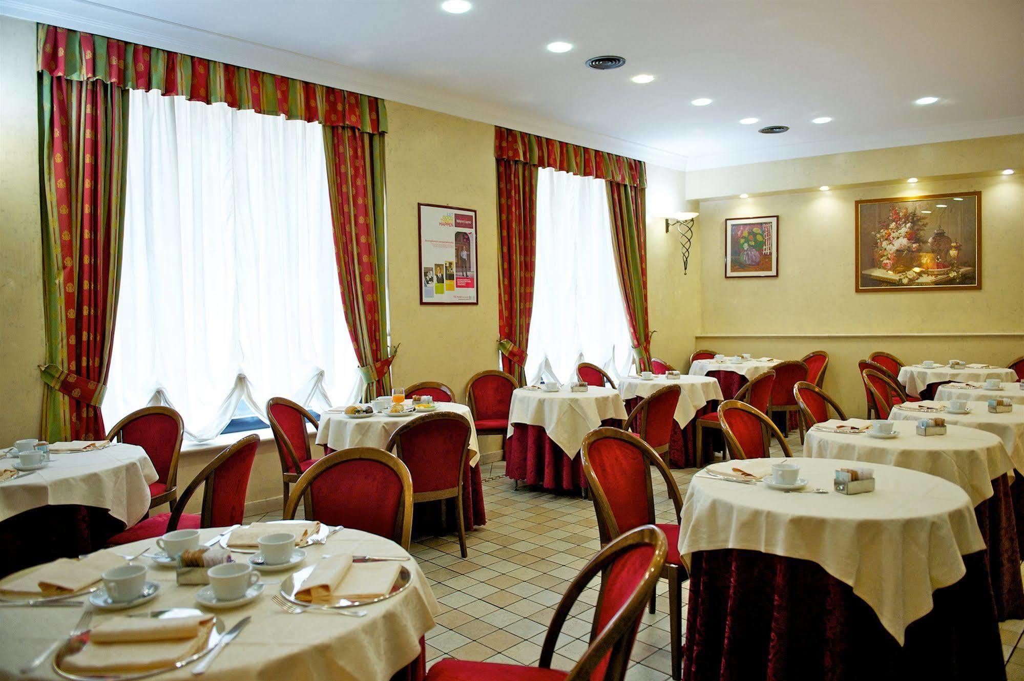 Royal Centro Congressi 4*